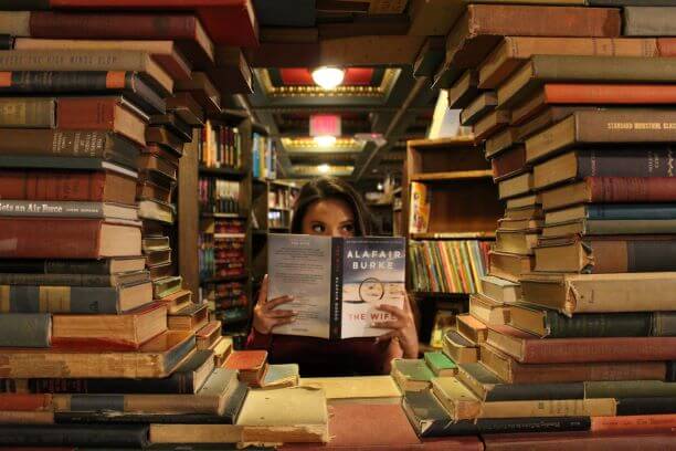 書庫イメージ